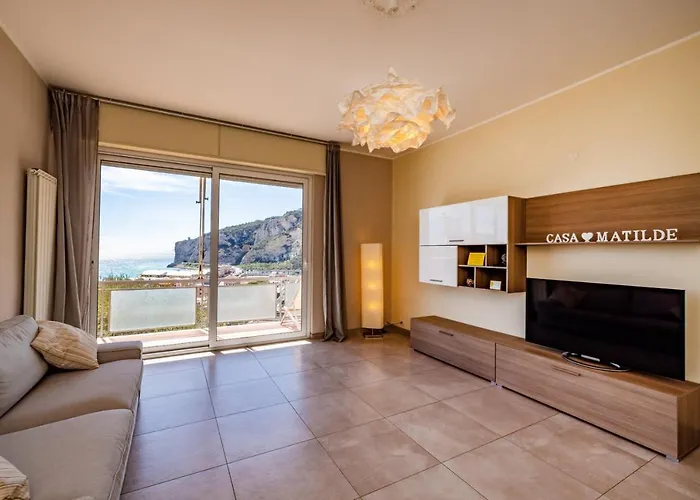 Casa Matilde - Vista Mare - Con Posto Auto フィナーレ・リーグレ