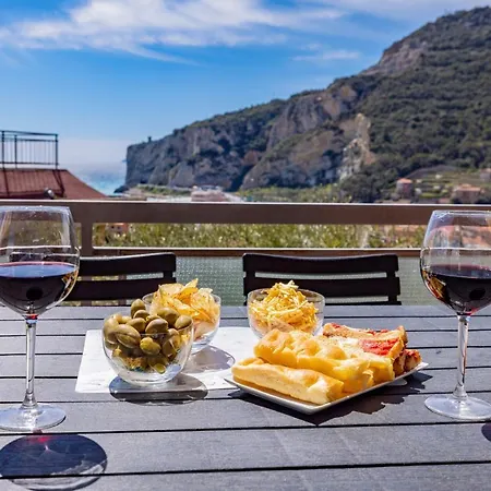 Casa Matilde - Vista Mare - Con Posto Auto Finale Ligure